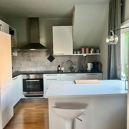 アパート Two-bedroom With Loft オーレスン